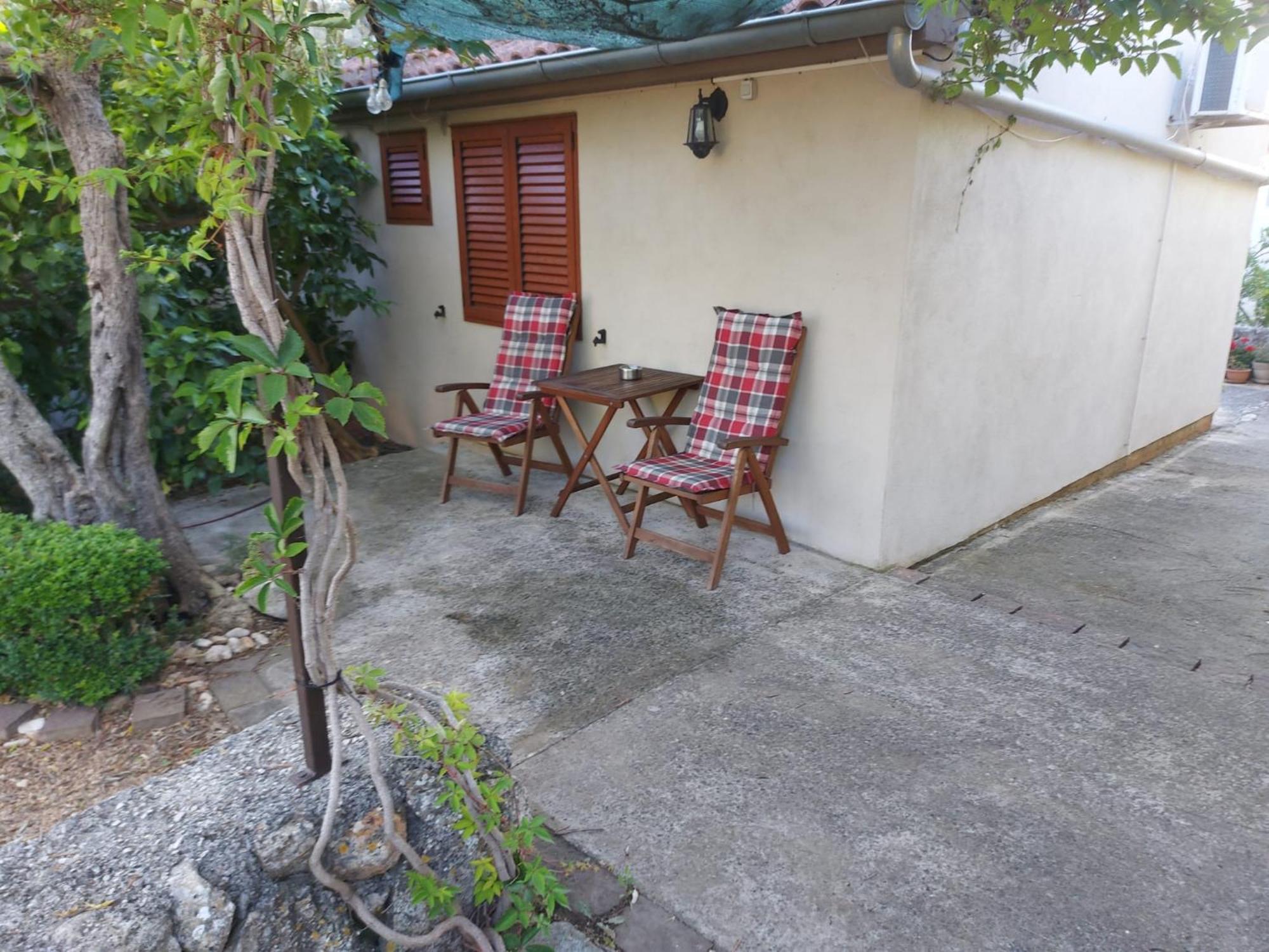 Apartmani Bugenvilija Brbinj Exteriér fotografie