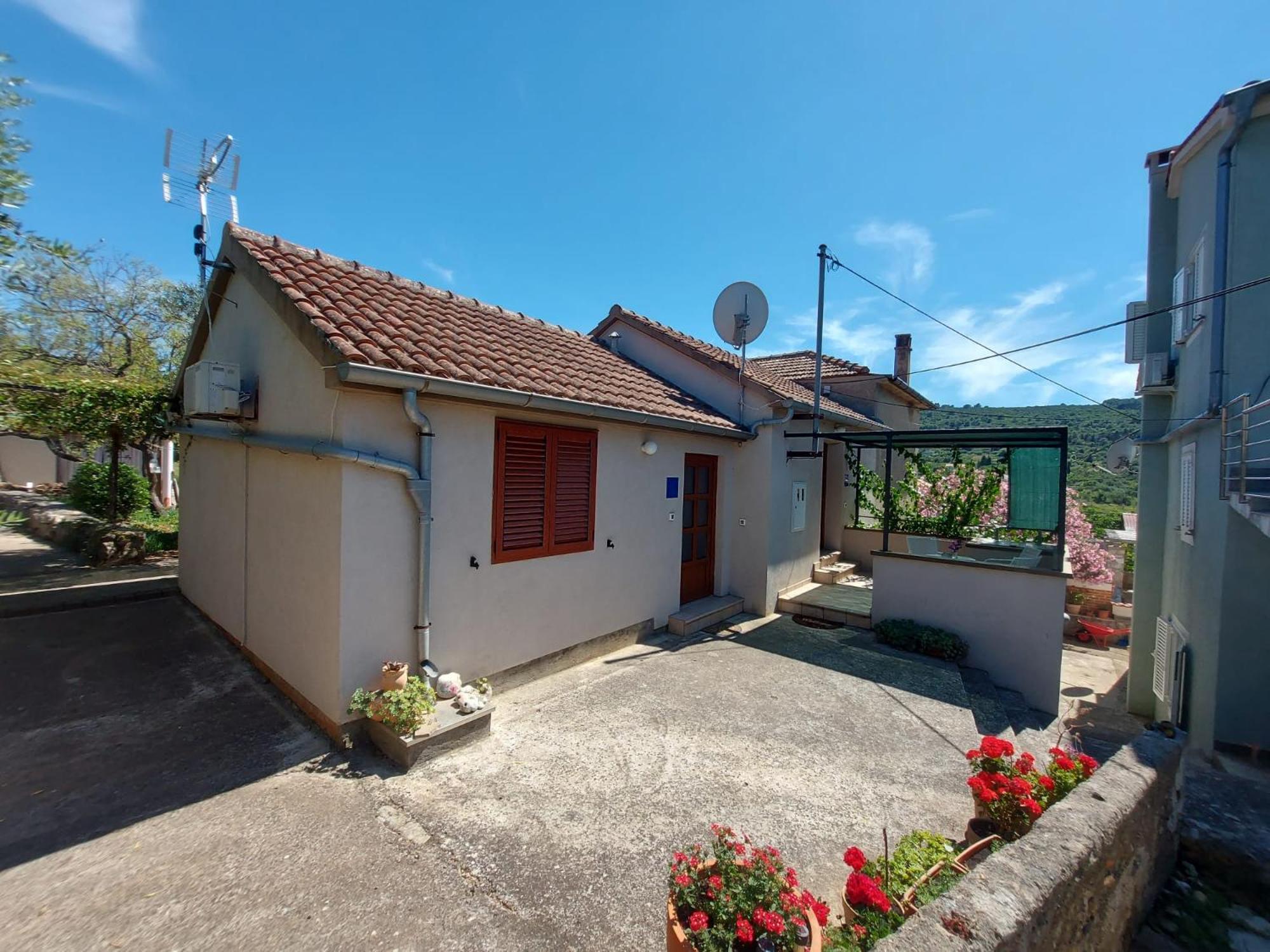 Apartmani Bugenvilija Brbinj Exteriér fotografie